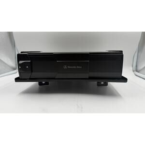 MERCEDES BENZ CD CHANGER STORAGE W/ CD MAGAZINE 0028205989 OEM Model MC3196NA